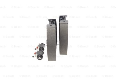 Фото 2 - Тормозные колодки BOSCH 0204114693