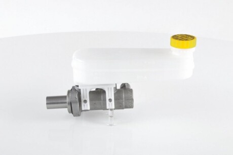 Фото 4 - Главный тормозной цилиндр BOSCH 0 204 123 720 (0204123720)