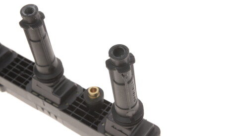 Фото 3 - Катушка зажигания BOSCH 0 221 503 031 (0221503031)