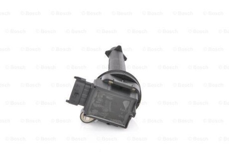 Фото 3 - Котушка запалювання BOSCH 0 221 604 009