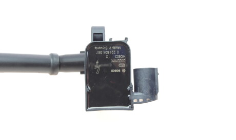 Фото 3 - Котушка запалювання BOSCH 0 221 604 067 (0221604067)