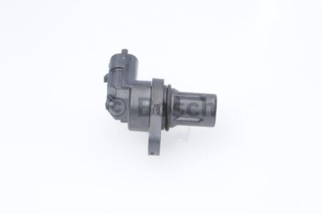 Фото 4 - Датчик распредвала BOSCH 0232103088