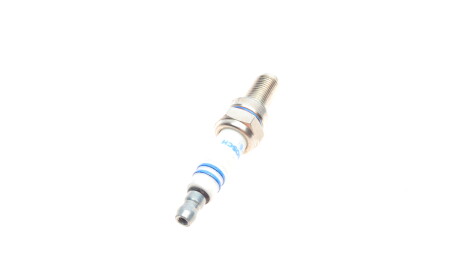 Фото 3 - Свічка запалювання BOSCH 0 242 060 501 (0242060501)