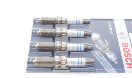 Фото 3 - Свеча зажигания BOSCH 0 242 129 804 (0242129804)