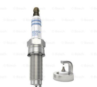 Фото 7 - Свеча зажигания BOSCH 0242135557