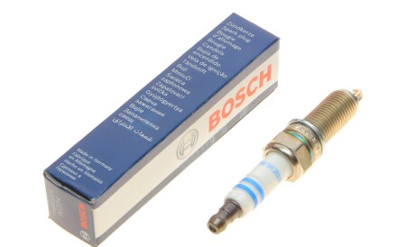 Иридиевая свеча зажигания (1 электрод) - BOSCH 0 242 140 515