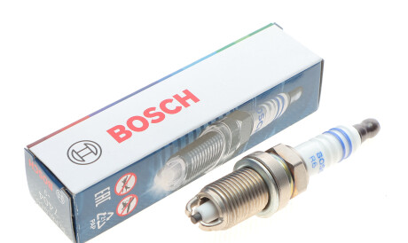 Фото 2 - Свеча зажигания BOSCH 0 242 229 654 (0242229654)