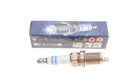 Фото 2 - Свічка запалювання BOSCH 0 242 230 531 (0242230531)