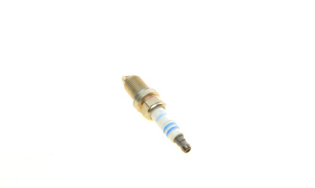 Фото 2 - Свічка запалювання BOSCH 0 242 235 749 (0242235749)