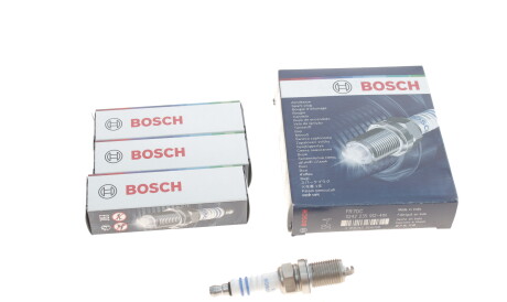 Фото 2 - Свеча зажигания BOSCH 0 242 235 912 (0242235912)