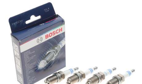 Фото 2 - Свічка запалювання BOSCH 0 242 235 913 (0242235913)