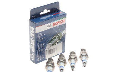 Фото 2 - Свеча зажигания BOSCH 0 242 235 915 (0242235915)