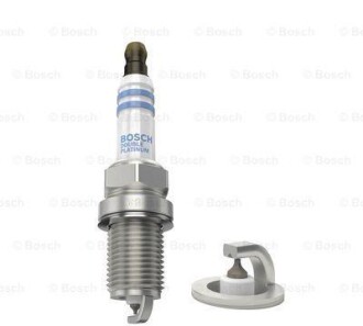 Фото 7 - Свічка запалювання BOSCH 0242235982