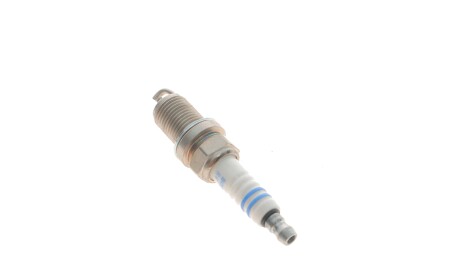 Фото 3 - Свеча зажигания BOSCH 0 242 236 541 (0242236541)