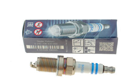 Фото 3 - Свеча зажигания BOSCH 0242236631