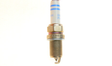Фото 2 - Свічка запалювання BOSCH 0 242 240 627 (0242240627)