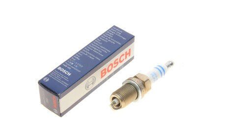 Платиновая свеча зажигания (1 электрод) - (06H905601A, 101905631H) BOSCH 0 242 240 627