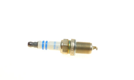 Фото 3 - Свеча зажигания BOSCH 0 242 240 649 (0242240649)