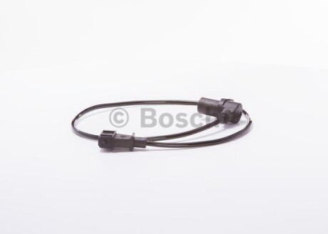 Фото 3 - Датчик коленвала BOSCH 0 261 210 115 (0261210115)