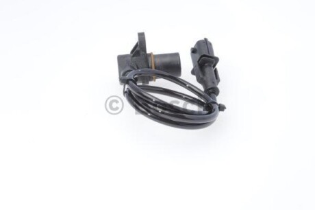 Фото 4 - Датчик колінвалу BOSCH 0 261 210 159 (0261210159)