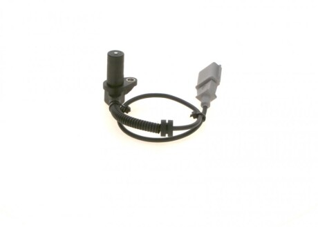 Фото 2 - Датчик коленвала BOSCH 0261210298