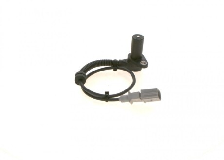 Фото 3 - Датчик коленвала BOSCH 0261210298