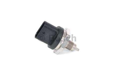 Фото 3 - Датчик управления двигателем BOSCH 0261230492