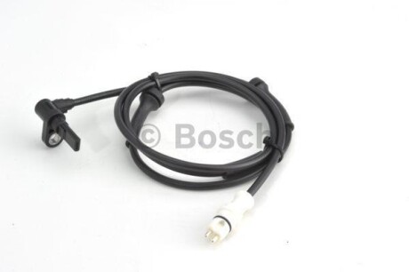 Датчик, частота вращения колеса - ((46519886)) BOSCH 0 265 007 039