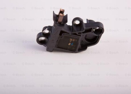 Фото 4 - Реле регулятора генератора BOSCH 0272220733