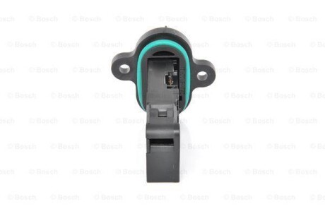 Фото 4 - Расходомер воздуха BOSCH 0280218273