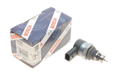 Клапан редукционный рейки топливной MB Sprinter (906) 2.2CDI 06-09 - BOSCH 0 281 002 682