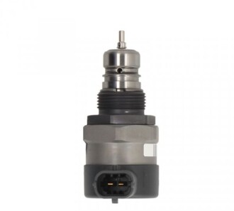 Топливный насос 0 281 006 135 - BOSCH 0281006135