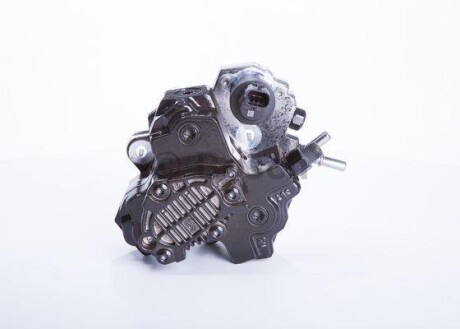 Паливний насос common rail - ((331004A000, 331004A010)) BOSCH 0445010355