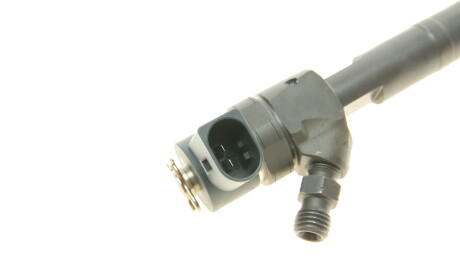 Фото 2 - Форсунка топливная BOSCH 0 445 110 011 (0445110011)