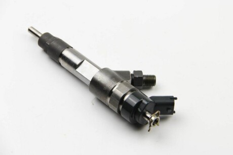 Фото 4 - Форсунка топливная BOSCH 0 445 120 002 (0445120002)