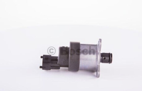 Фото 2 - Регулятор тиску палива BOSCH 0928400726