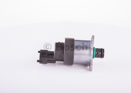 Фото 2 - Регулятор тиску палива BOSCH 0 928 400 765 (0928400765)