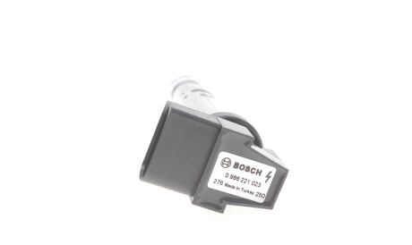 Фото 3 - Котушка запалювання BOSCH 0 986 221 023 (0986221023)
