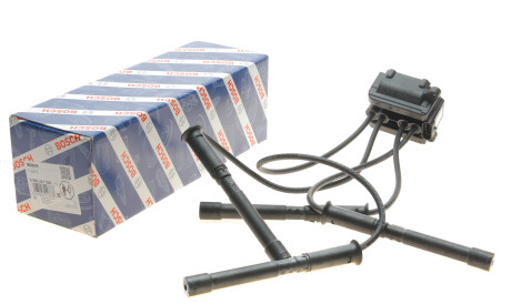 Фото 2 - Катушка зажигания BOSCH 0 986 221 036 (0986221036)