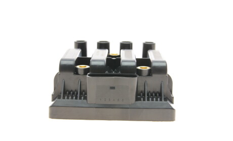 Фото 5 - Катушка зажигания BOSCH 0 986 221 049 (0986221049)