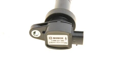 Фото 2 - Катушка зажигания BOSCH 0 986 221 063 (0986221063)