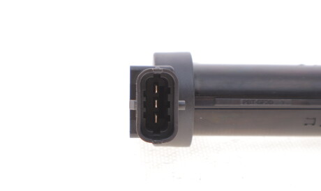 Фото 3 - Катушка зажигания BOSCH 0986221101