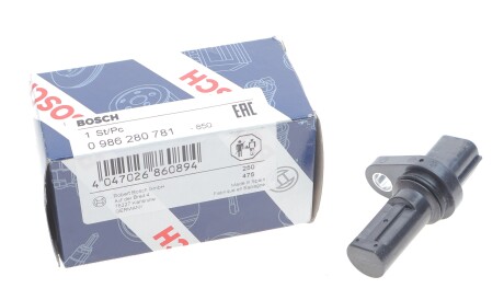 Фото 2 - Датчик коленвала BOSCH 0986280781