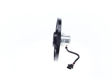 Фото 4 - Вентилятор охлаждения двигателя BOSCH 0986338103