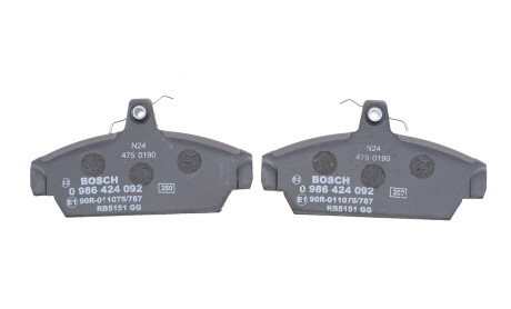 Фото 4 - Тормозные колодки BOSCH 0 986 424 092 (0986424092)