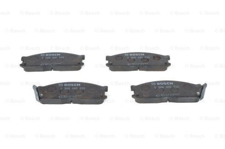 Фото 7 - Тормозные колодки BOSCH 0 986 460 020 (0986460020)