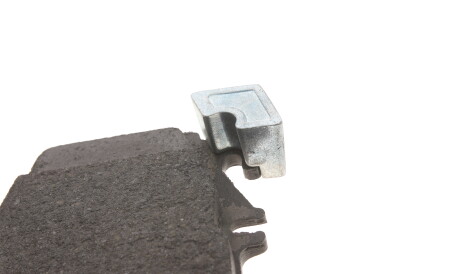 Фото 2 - Тормозные колодки BOSCH 0 986 460 024