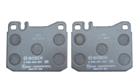 Комплект тормозных колодок, дисковый тормоз - (281698151B, 281698151A) BOSCH 0 986 463 921