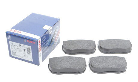 Фото 2 - Тормозные колодки BOSCH 0 986 467 590 (0986467590)