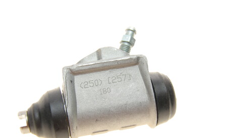 Фото 2 - Рабочий тормозной цилиндр BOSCH 0 986 475 857 (0986475857)